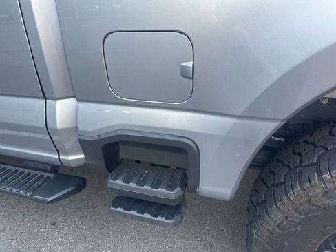 Used 2023 Ford F250 XL w/ STX Appearance Package image 17