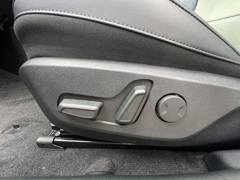 New 2025 Kia EV6 Wind image 14