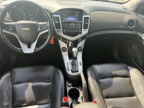 Used 2015 Chevrolet Cruze LT FWD image 14