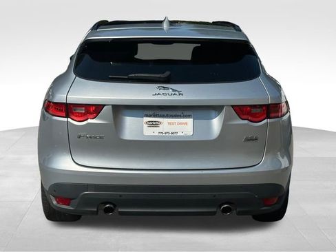 Used 2018 Jaguar F-PACE Prestige image 4