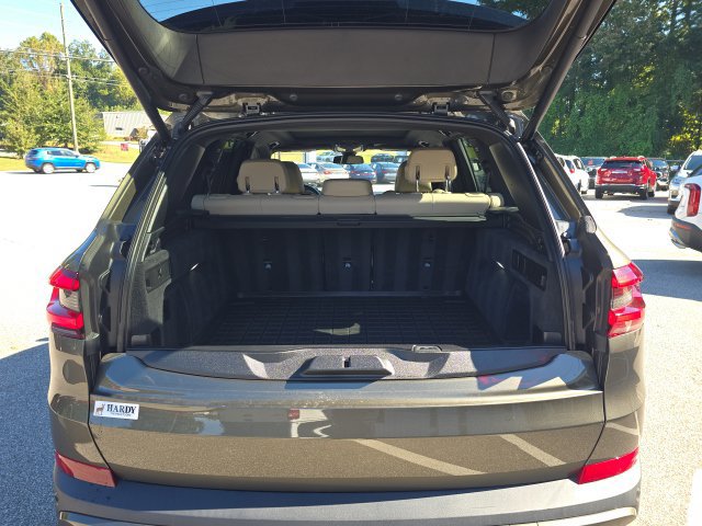 Used 2022 BMW X5 sDrive40i w/ Executive Package RWD image 14