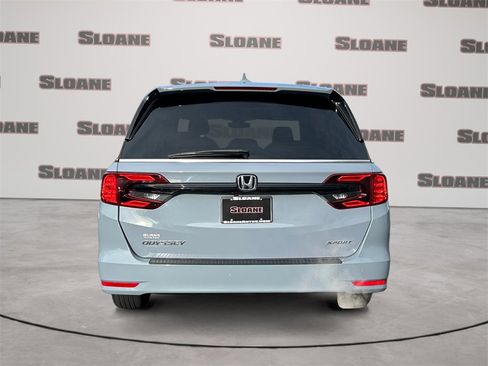 Used 2023 Honda Odyssey Sport image 4