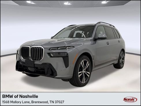 Used 2023 BMW X7 xDrive40i w/ M Sport Package AWD/4WD image 1