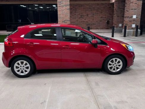 Used 2013 Kia Rio EX FWD image 6
