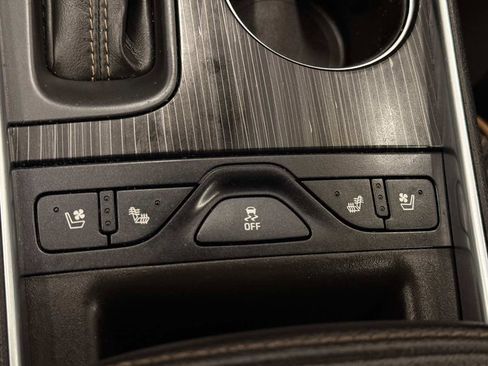 Used 2017 Chevrolet Impala Premier w/ Enhanced Convenience Package image 50