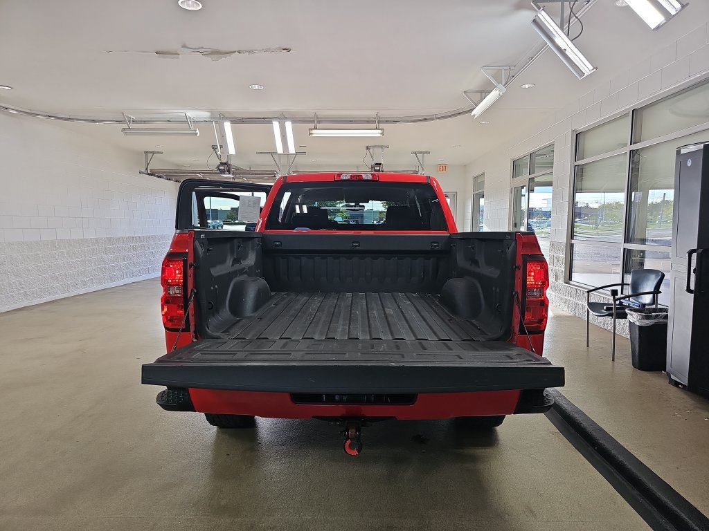 Certified 2018 Chevrolet Silverado 1500 LT w/ All Star Edition AWD/4WD image 15