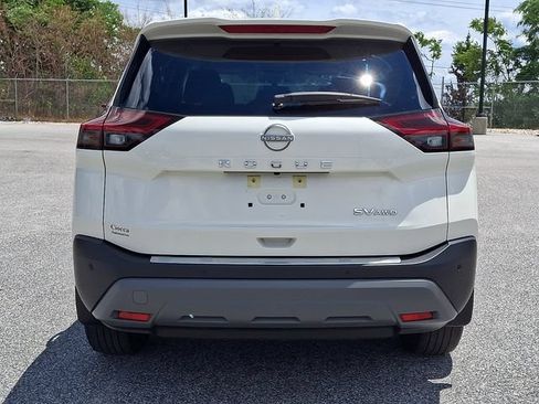 Used 2023 Nissan Rogue SV AWD/4WD image 8