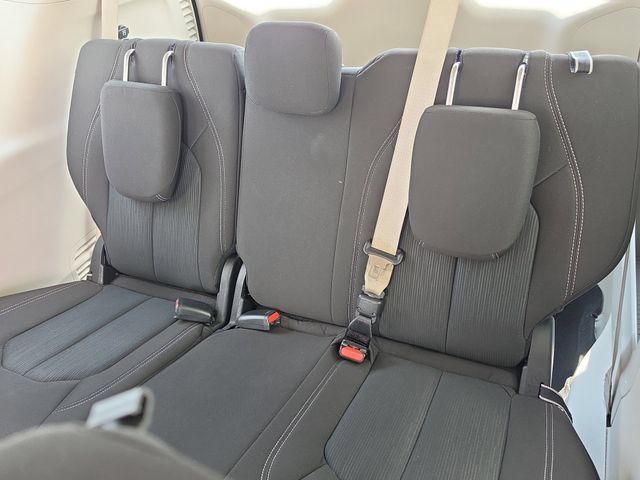 Used 2023 Chrysler Voyager LX FWD image 11