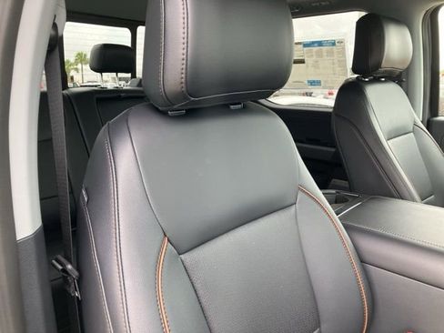 New 2025 Ford F250 Lariat w/ Lariat Ultimate Package image 14