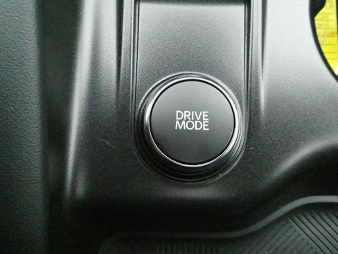 Certified 2025 Ford Explorer ST w/ Sun And Sound Package image 31