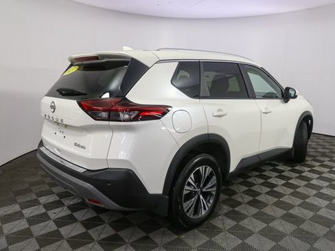 Used 2023 Nissan Rogue SV w/ SV Premium B Package AWD/4WD image 12