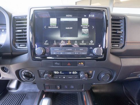 Used 2024 Nissan Frontier PRO-4X w/ Technology Package image 11