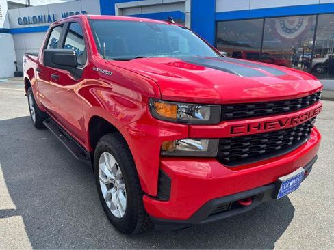 Used 2021 Chevrolet Silverado 1500 Custom w/ Safety Confidence Package AWD/4WD image 13