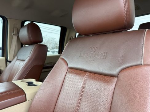 Used 2012 Ford F250 King Ranch w/ King Ranch w/Chrome Pkg image 17