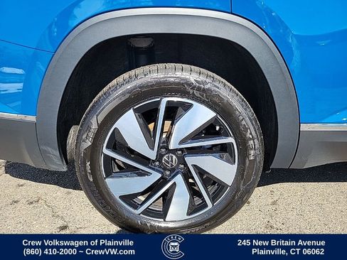Certified 2025 Volkswagen Atlas SEL AWD/4WD image 19