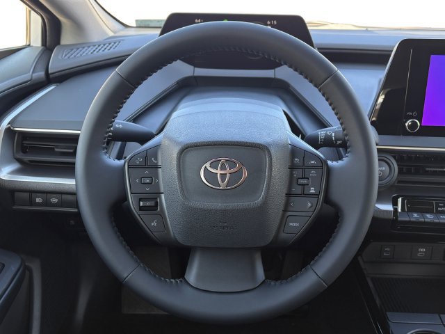 New 2027 Toyota Prius LE FWD image 15