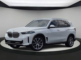 Used 2024 BMW X5 xDrive40i w/ Premium Package AWD/4WD video 1