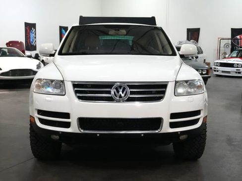 Used 2006 Volkswagen Touareg V10 TDI AWD/4WD image 3