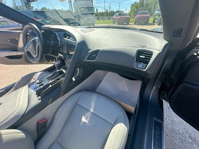 Used 2015 Chevrolet Corvette Stingray Convertible w/ 2LT Preferred Equipment Group RWD image 32
