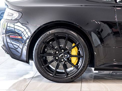 Used 2017 Aston Martin V12 Vantage S RWD image 11