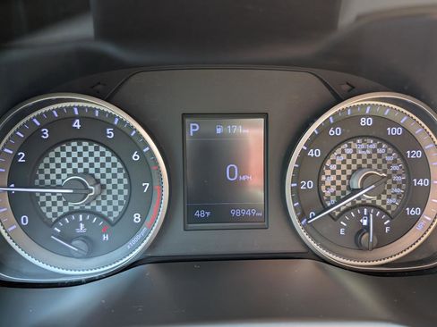 Used 2020 Hyundai Elantra SEL image 16