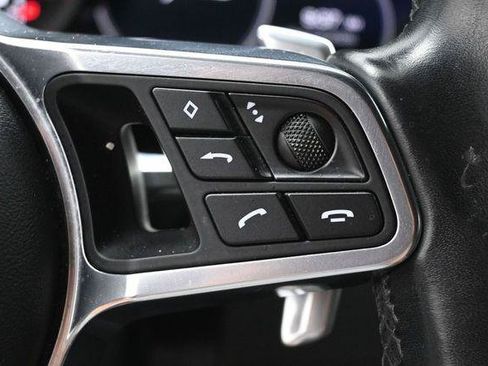 Used 2020 Porsche Cayenne AWD/4WD image 18