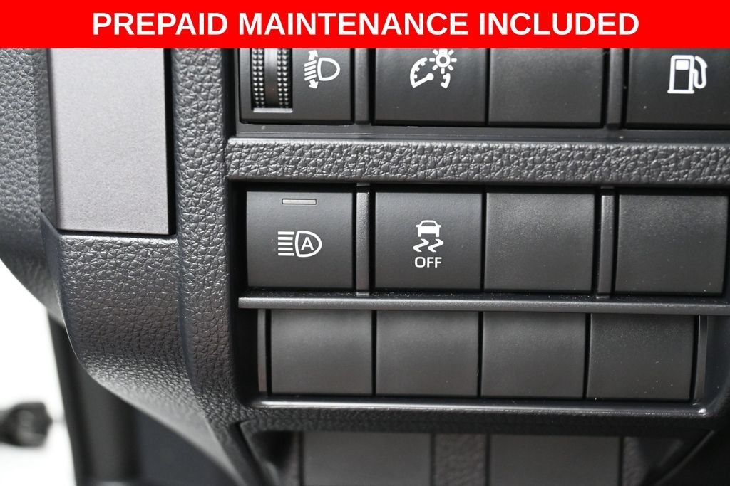 Certified 2025 Toyota 4Runner SR5 AWD/4WD image 14