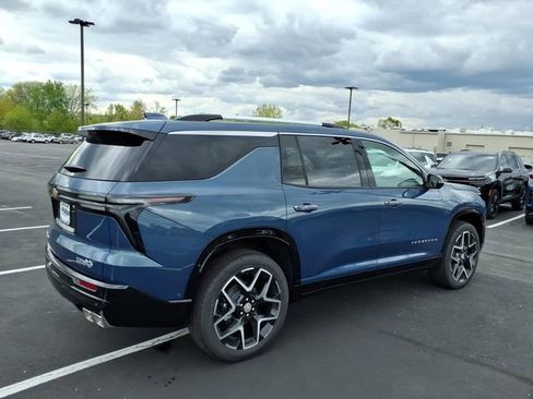 New 2026 Chevrolet Traverse High Country AWD/4WD image 3
