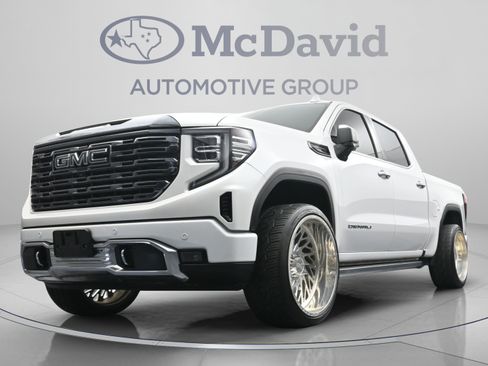 Used 2023 GMC Sierra 1500 Denali Ultimate AWD/4WD image 27