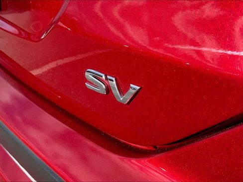 Used 2024 Nissan Kicks SV image 9