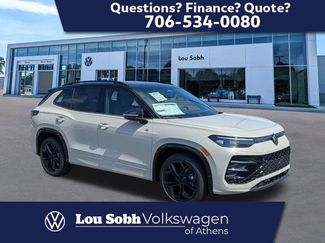 New 2026 Volkswagen Tiguan SE R-Line FWD video 1