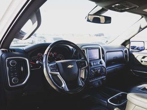 Used 2021 Chevrolet Silverado 1500 LTZ w/ LTZ Premium Package image 2