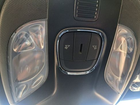 New 2026 Jeep Compass Latitude image 17