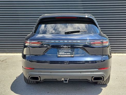 Certified 2022 Porsche Cayenne AWD/4WD image 4