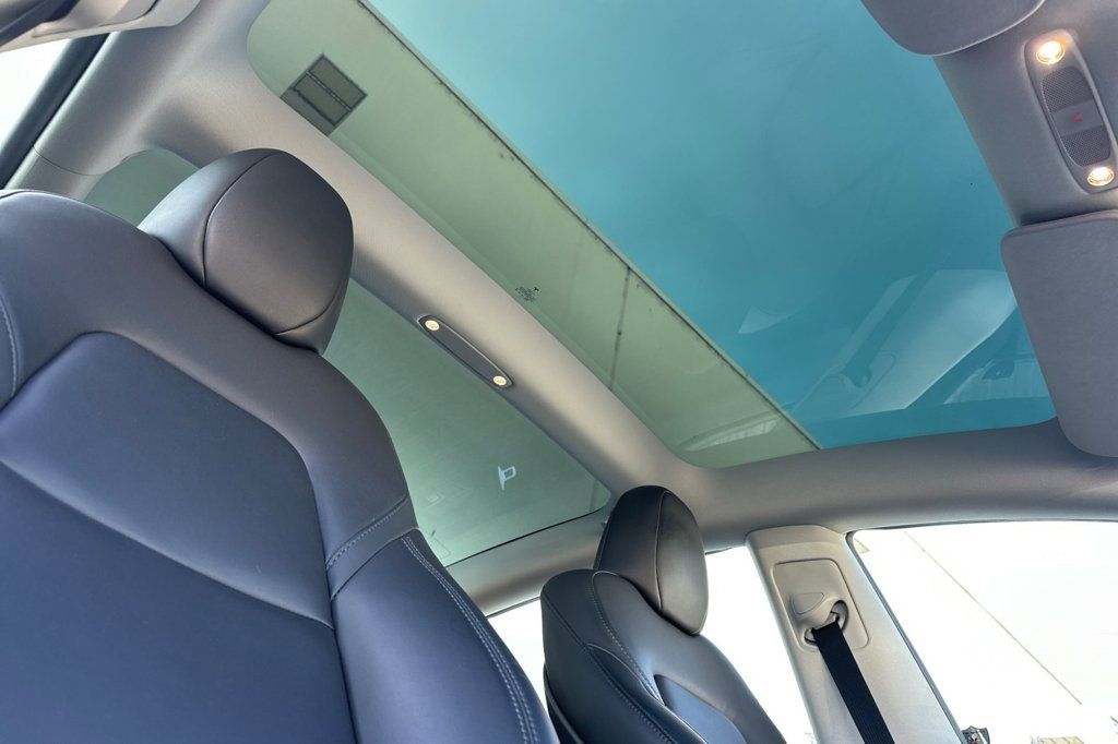 Used 2023 Tesla Model 3 Standard Range RWD image 15