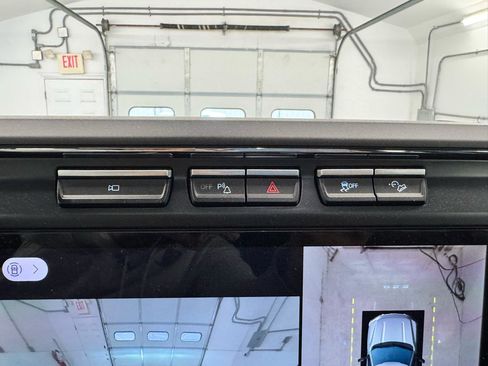 Used 2024 Ford F250 Lariat w/ Lariat Ultimate Package AWD/4WD image 36