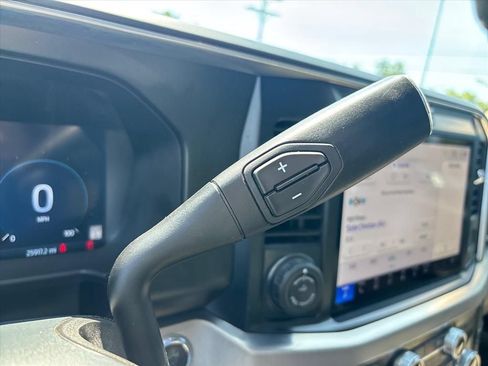 Used 2025 Ford F250 Platinum w/ Platinum Plus Package AWD/4WD image 33