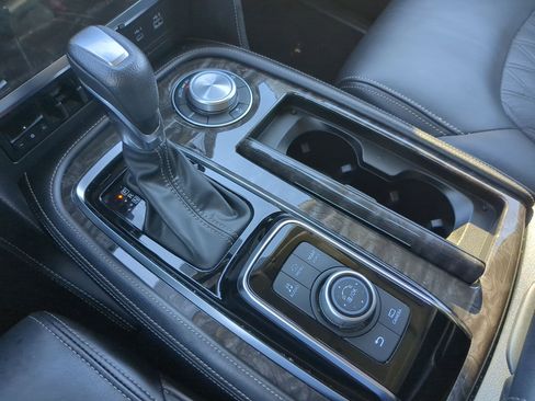 Used 2023 Nissan Armada Platinum w/ Cargo Package image 26