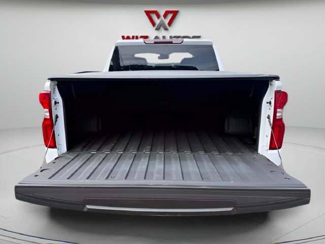 Used 2024 Chevrolet Silverado 1500 RST w/ Z71 Off-Road Package AWD/4WD image 9