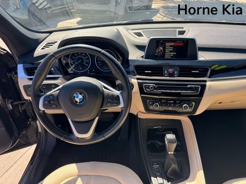 Used 2017 BMW X1 sDrive28i FWD image 15