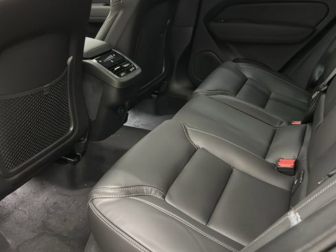 New 2026 Volvo XC60 B5 Ultra w/ Protection Package Premier AWD/4WD image 27