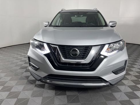 Used 2018 Nissan Rogue SV FWD image 5