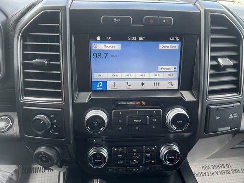 Used 2017 Ford F150 Lariat w/ Equipment Group 502A Luxury image 16
