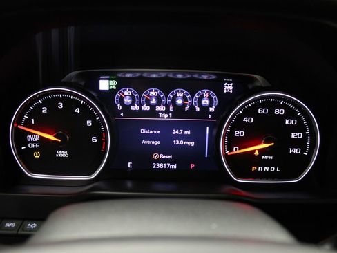 Used 2019 Chevrolet Silverado 1500 High Country w/ High Country Premium Package image 10