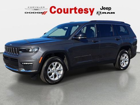 Certified 2023 Jeep Grand Cherokee L Limited AWD/4WD image 8