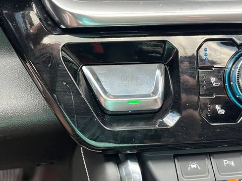 Used 2022 GMC Sierra 1500 Denali Ultimate AWD/4WD image 15