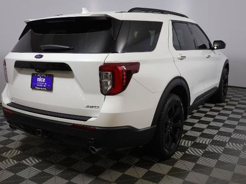 Certified 2024 Ford Explorer ST-Line w/ Class IV Trailer Tow Package AWD/4WD image 5