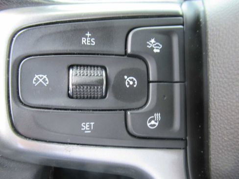 Used 2021 Chevrolet Silverado 1500 LTZ w/ LTZ Premium Package image 31