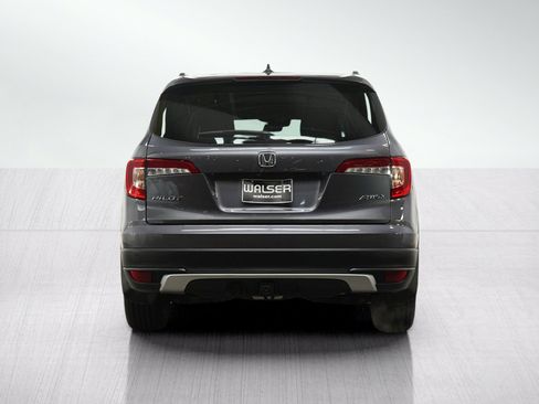 Used 2021 Honda Pilot Black Edition image 4