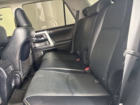 Used 2021 Toyota 4Runner Limited AWD/4WD image 25